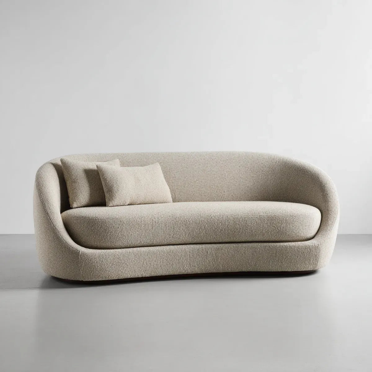 Canapé 2 places beige en polyester bouclette forme arrondie 180 x 90 x 75 cm