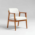 Fauteuil de salon blanc cassé en polyester bouclé avec accoudoirs structure en hévéa massif 57 x 62 x 78 cm